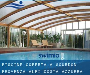 Piscine Coperta a Gourdon (Provenza-Alpi-Costa Azzurra)