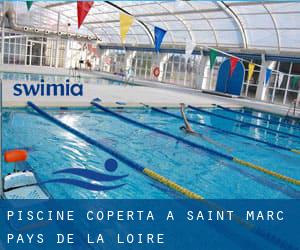 Piscine Coperta a Saint-Marc (Pays de la Loire)