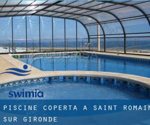 Piscine Coperta a Saint-Romain-sur-Gironde