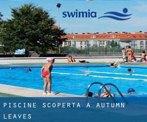 Piscine Scoperta a Autumn Leaves