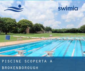 Piscine Scoperta a Brokenborough