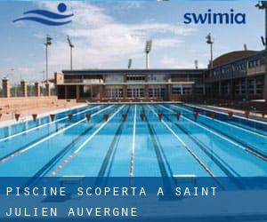 Piscine Scoperta a Saint-Julien (Auvergne)