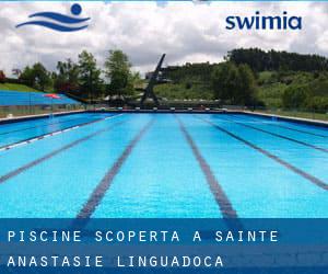 Piscine Scoperta a Sainte-Anastasie (Linguadoca-Rossiglione)