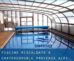 Piscine Riscaldata a Châteaudouble (Provenza-Alpi-Costa Azzurra)