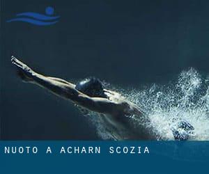 Nuoto a Acharn (Scozia)