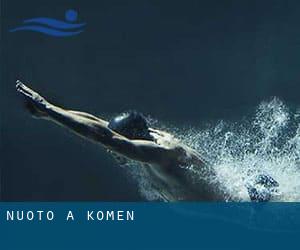 Nuoto a Komen