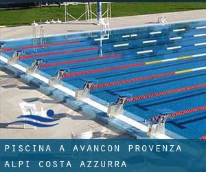 Piscina a Avançon (Provenza-Alpi-Costa Azzurra)