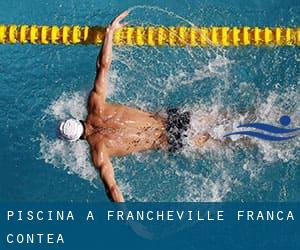 Piscina a Francheville (Franca Contea)